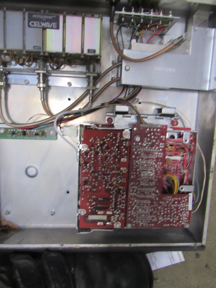 Motorola UHF Flexar Repeater With Phone Patch