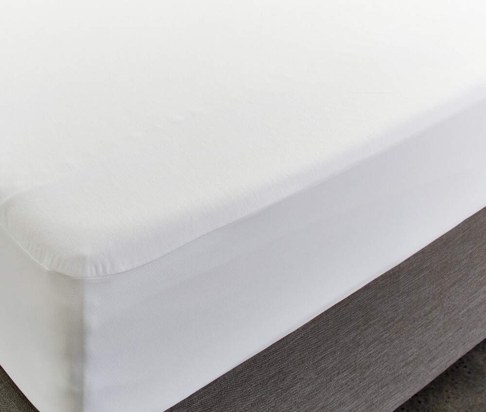 Waterproof Mattress Protector No Noise Microfibre 30cm Skirt Polyester Jersey