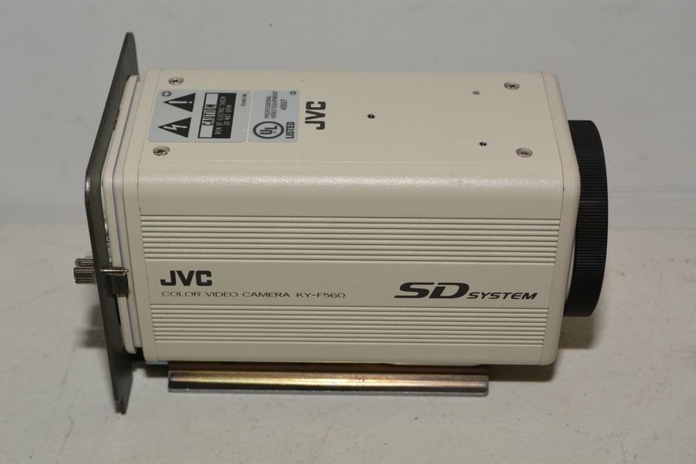 JVC KY-F560 Camera