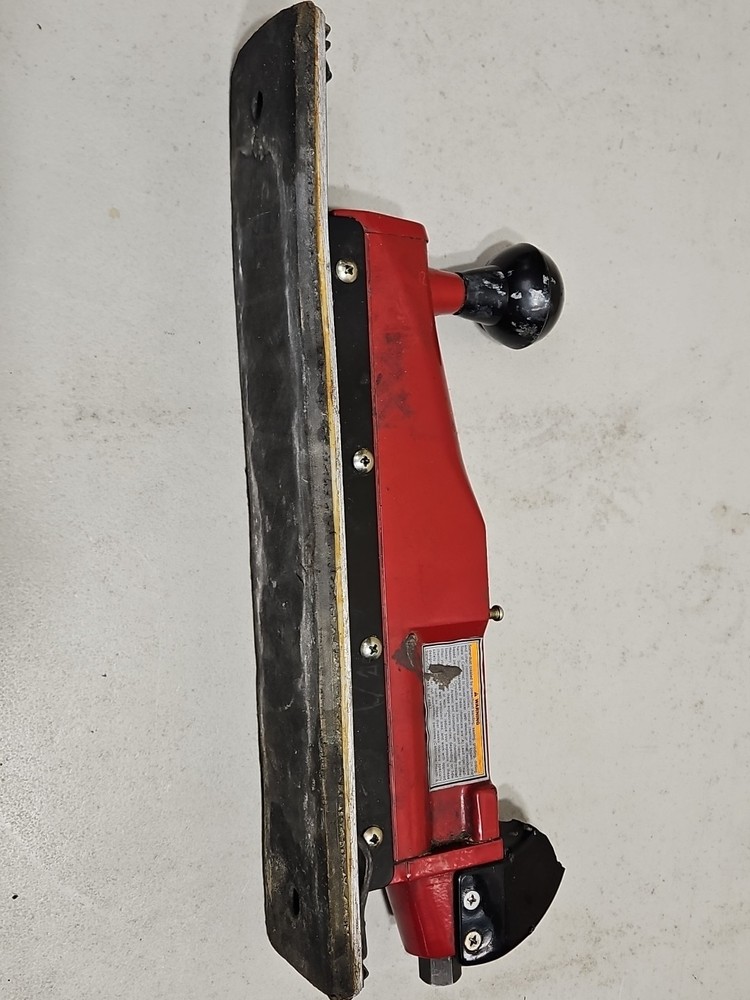 Broken HandleCentral Pneumatic Straight Line Motion Air Inline Sander Item 91773