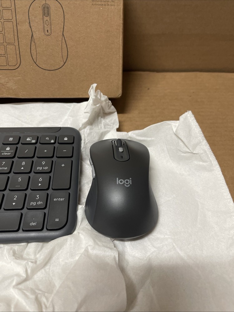 Logitech MK955 Signature Slim Wireless Keyboard and Mouse Combo (MISSING USB)