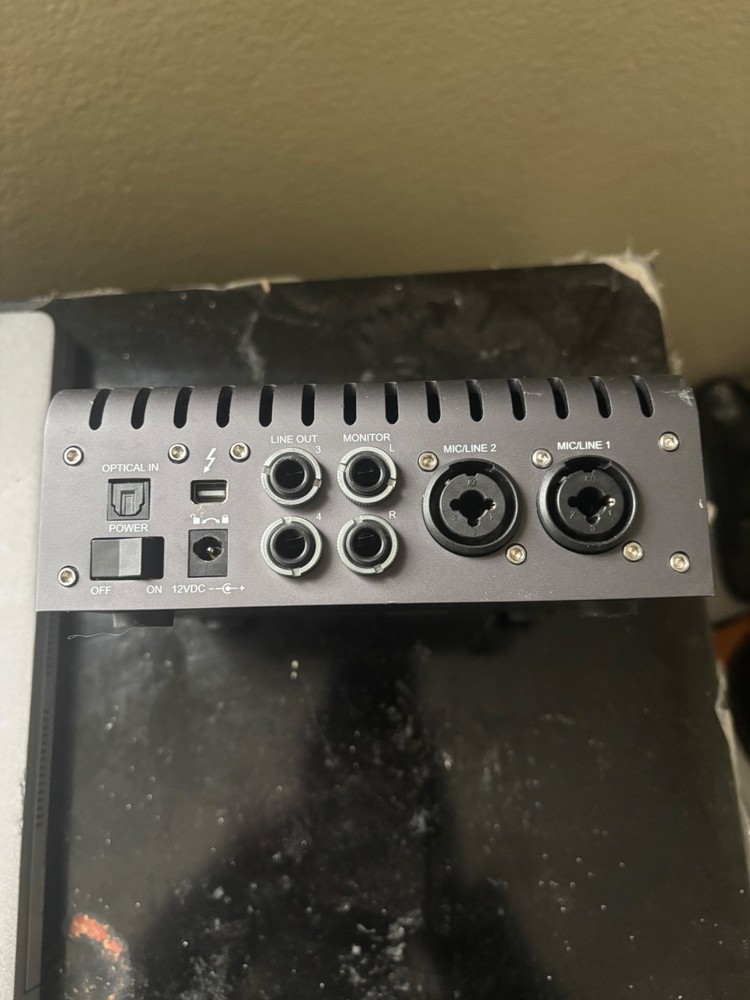 Universal Audio Apollo Twin MKII Quad Thunderbolt Audio Interface - Black