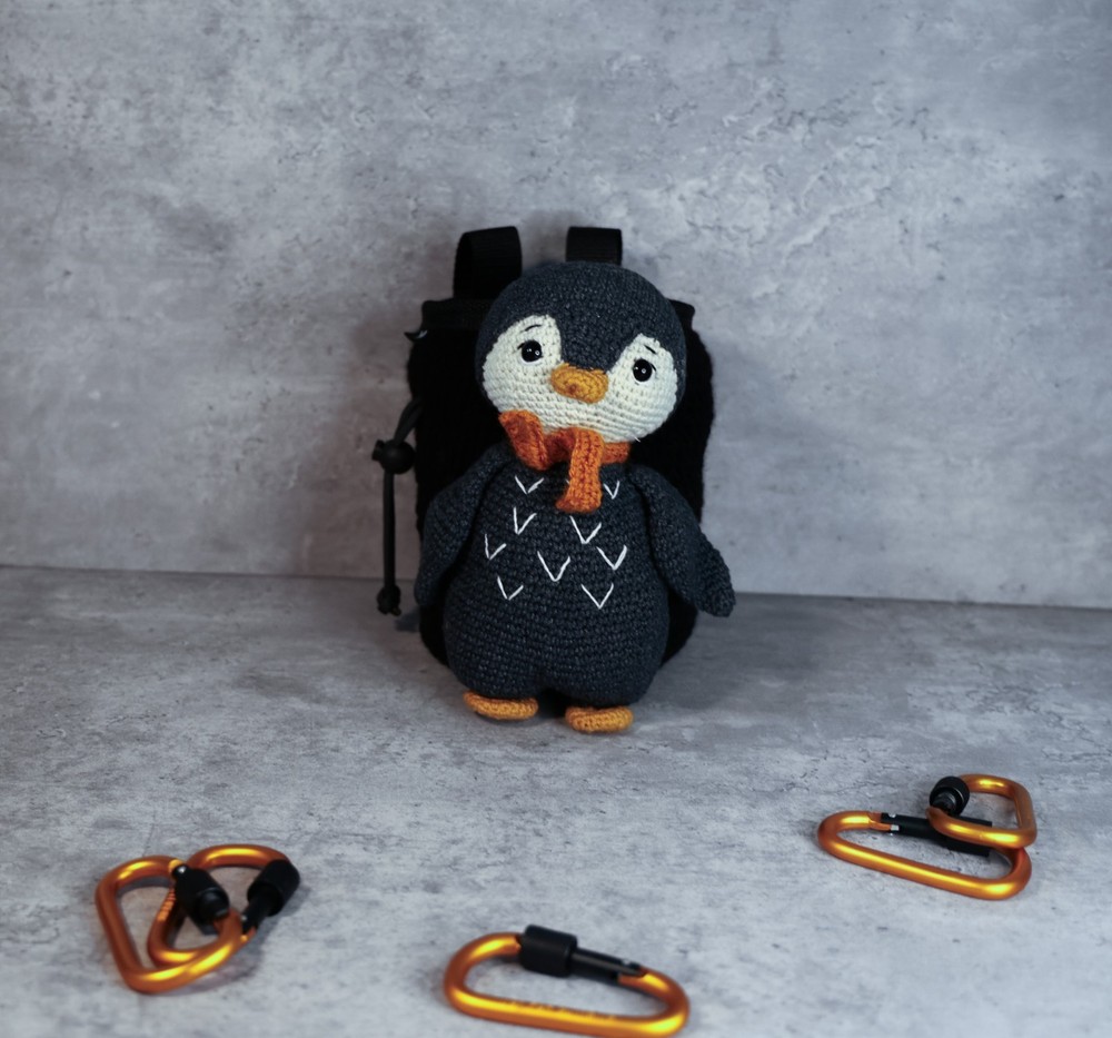 Crochet Chalk Bag – Penguin