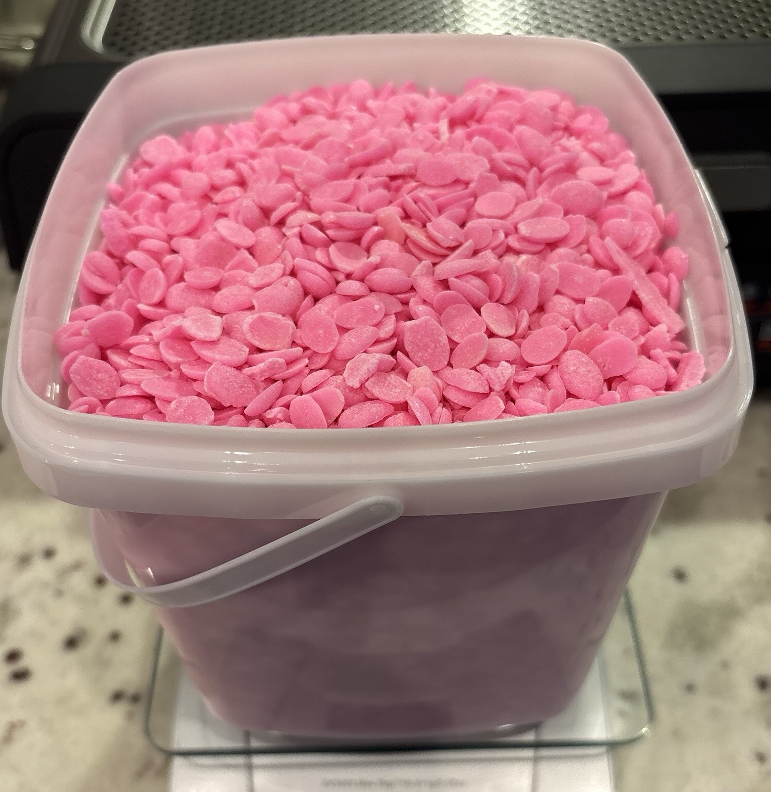 One Gallon Of Amore Laundry Scent Booster Beads (spring daydream scent)