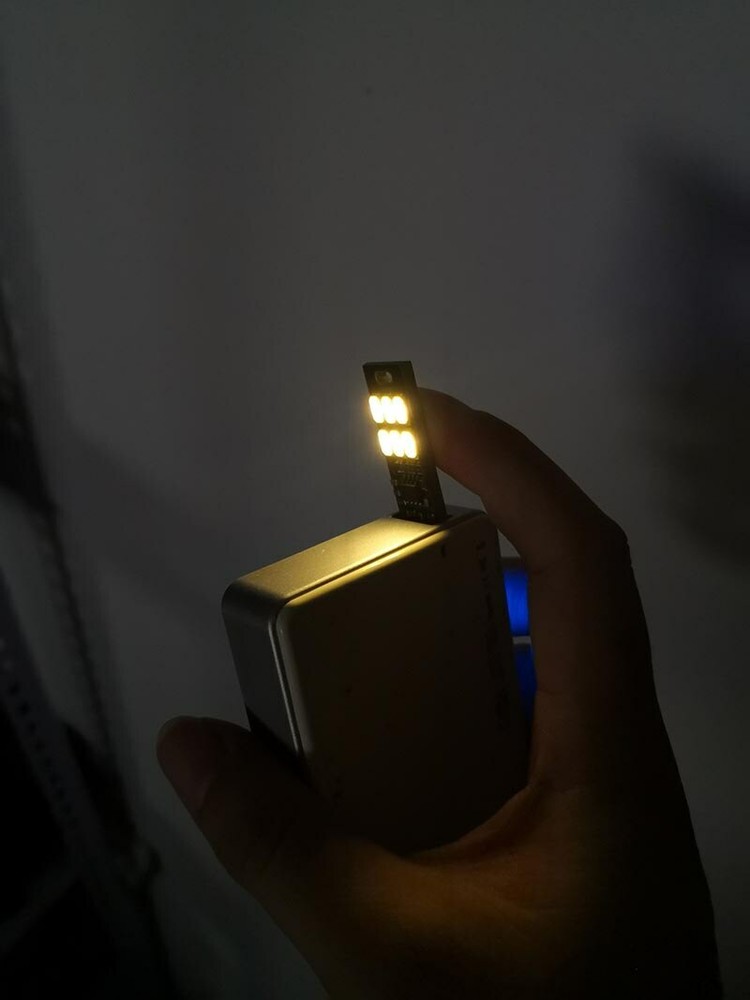 Portable 6-LED USB Power Night Light 1W 5V Touch Dimmer Function Warm Light Lamp