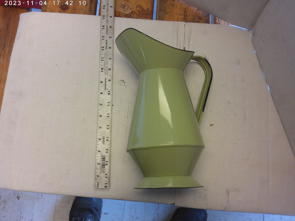 Decorative enamelware water pitcher (avacado) 12" tall