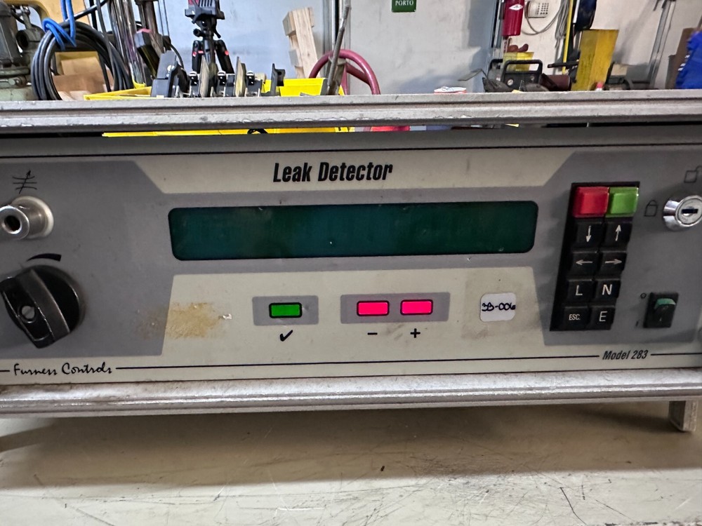 Furness Controls Ltd 283 Leak Detector