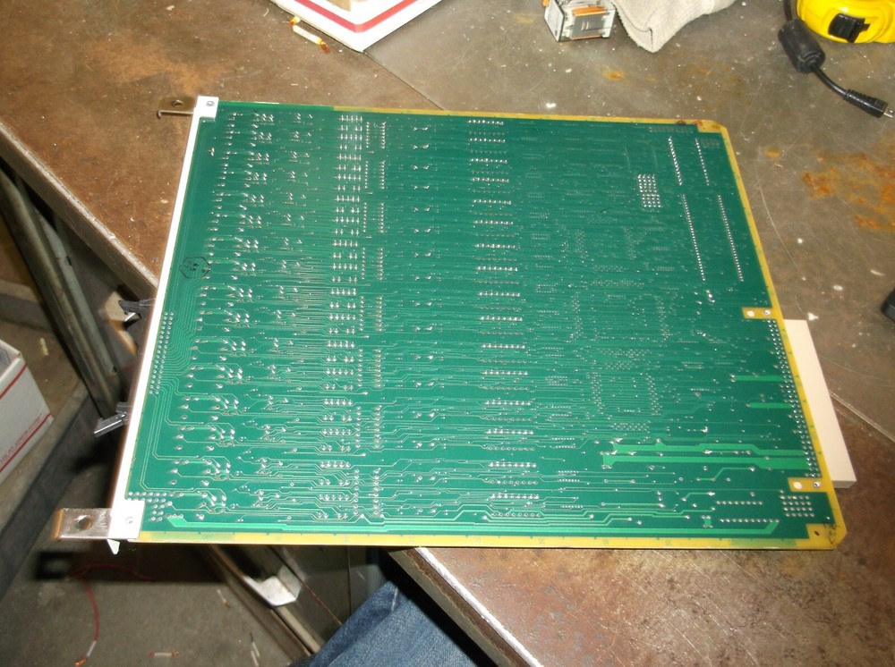 FUJITSU B16DLE E16B-3009-R152 CIRCUIT BOARD (XX3)