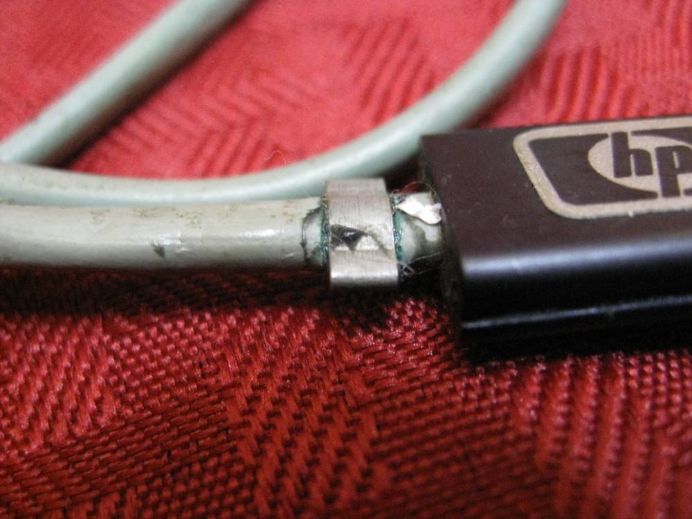 Hewlett Packard HP 15406A Clock Probe cable gold 15 pin plug
