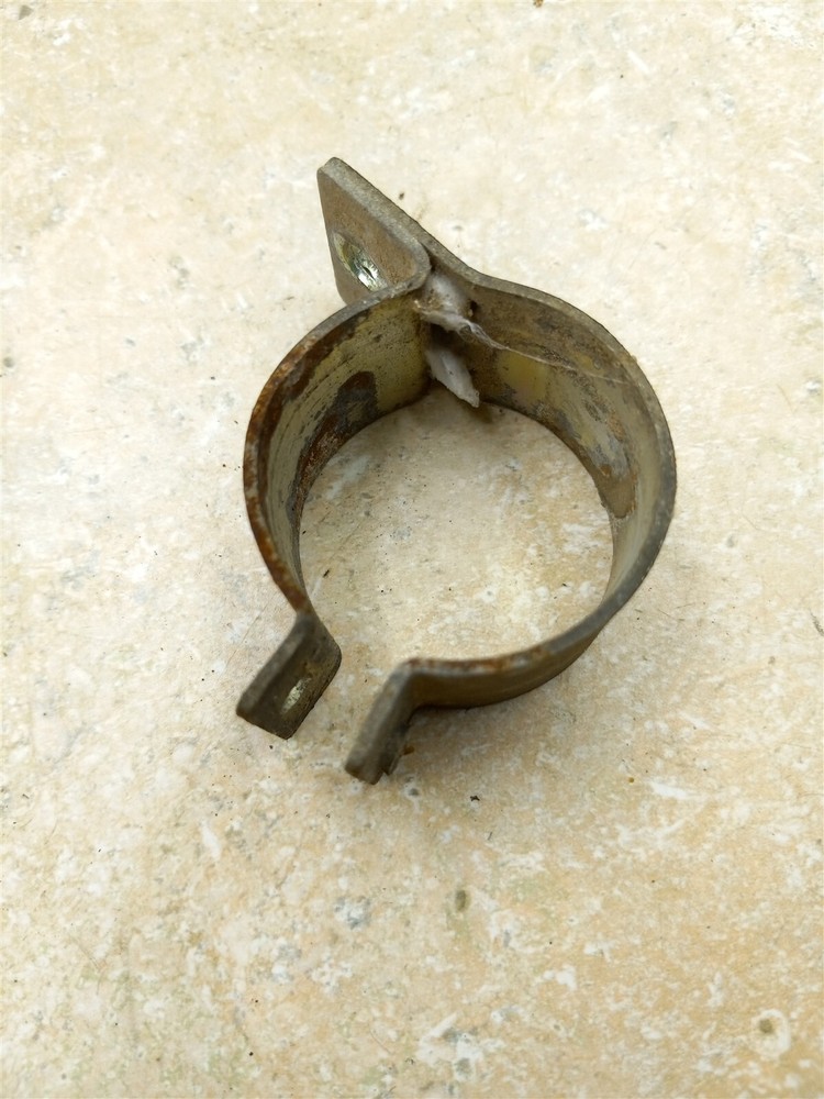 Yamaha 90 HT1 Ignition Coil Circle Bracket 1970 1971 AP-182