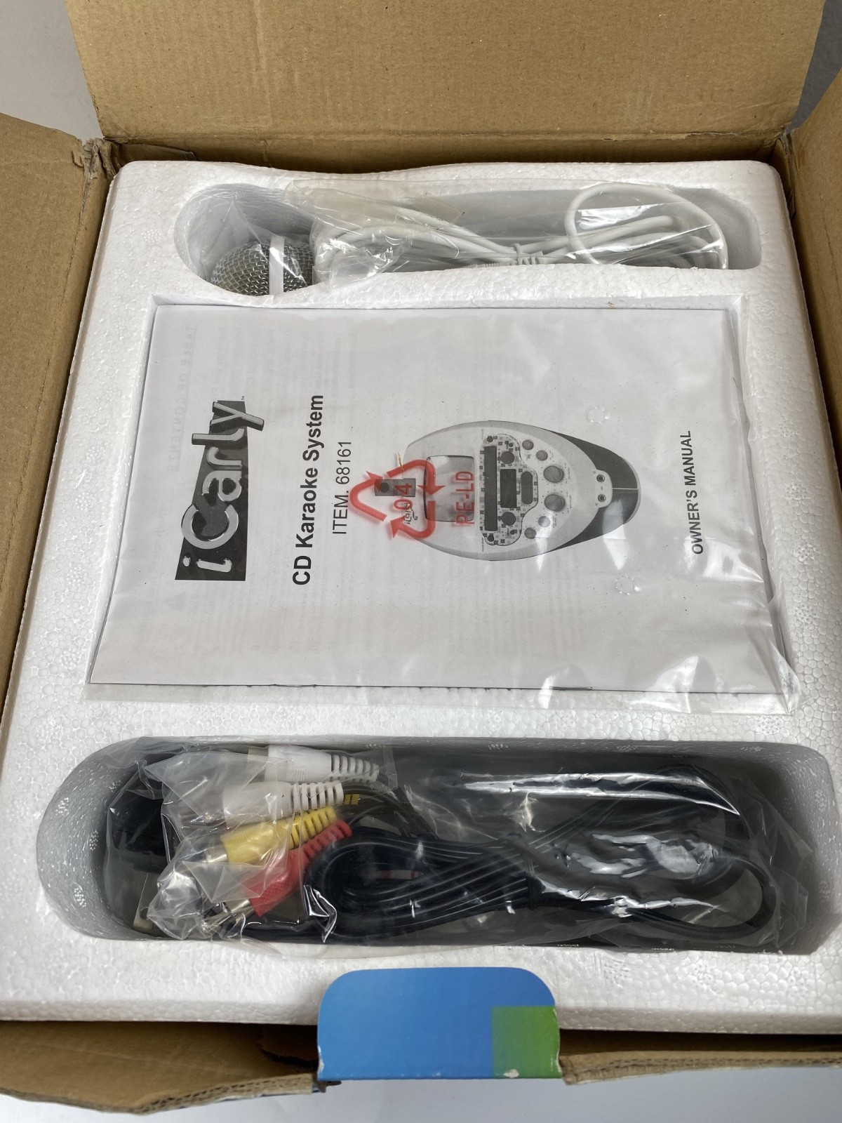 Nickelodeon iCarly Karaoke System Machine CD & Video Lyrics 2010 New Old Stock