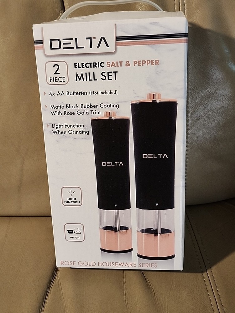 Delta Electric Salt and Pepper Mill Set