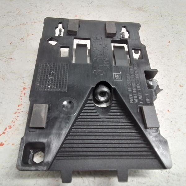 SIERRA150 2020 OEM FRONT CAMERA WINDSHIELD MOUNTED OEM ID # 84742987