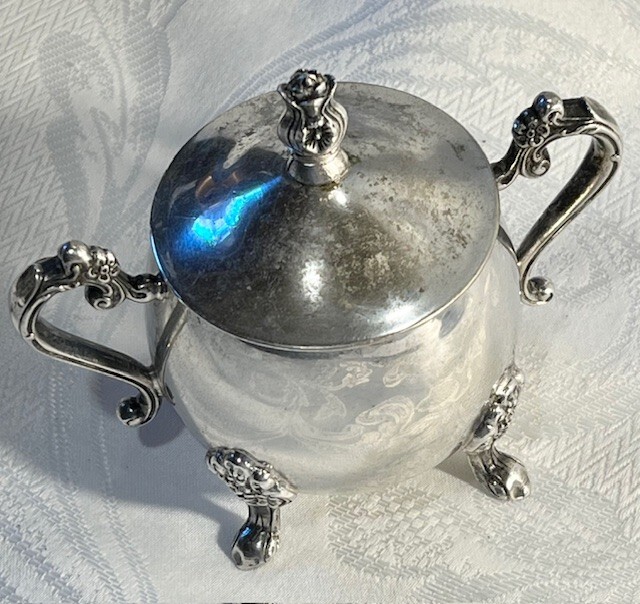 Decorative Sugar Bowl with lid