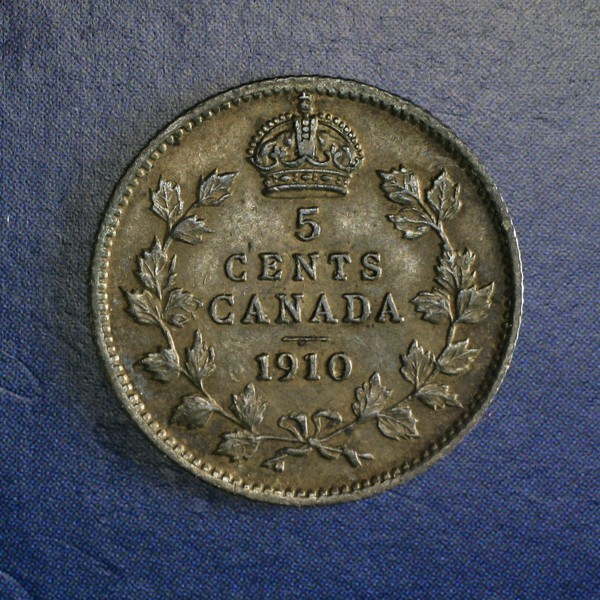 1910 Canadian 5 Cent Silver AU