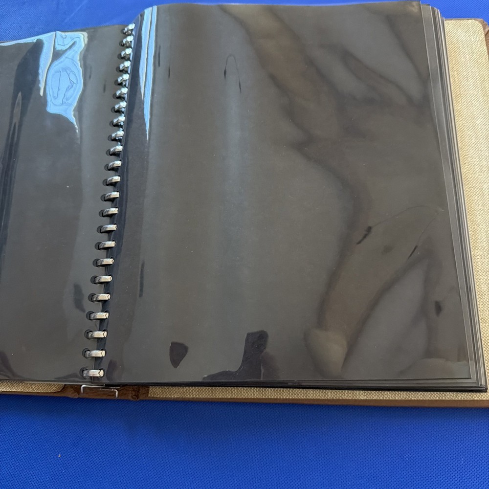 #A55 Stamp Sheet File Album ( American Commemorative Collections) With 22 Pages