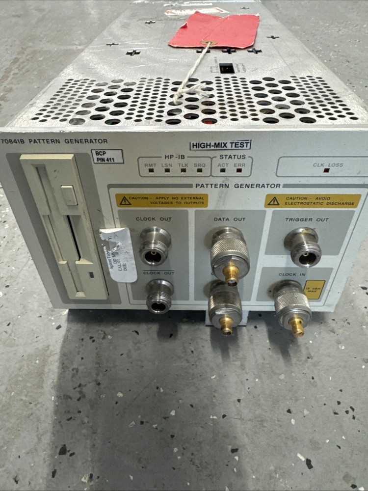As Is- HP 70841B Pattern Generator/s Hewlett-Packard 15dBm Max HP-IB