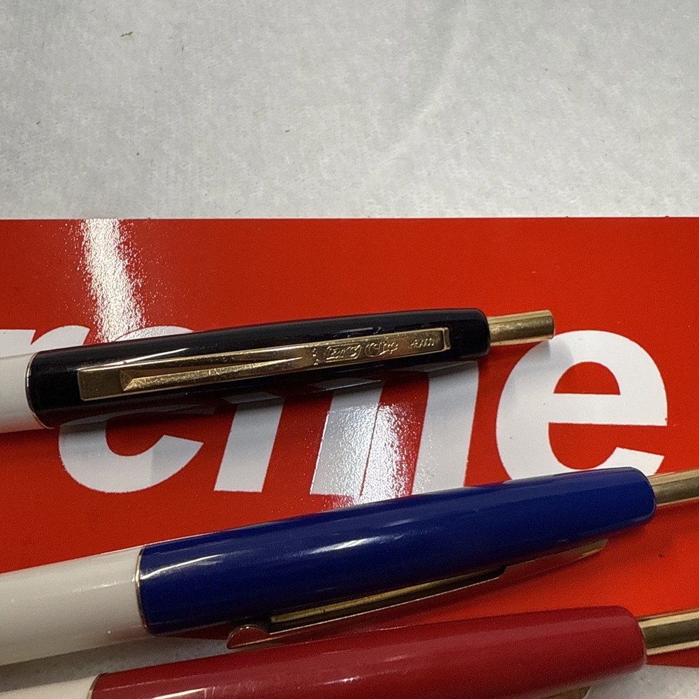 Supreme World Famous Bic Pen Set