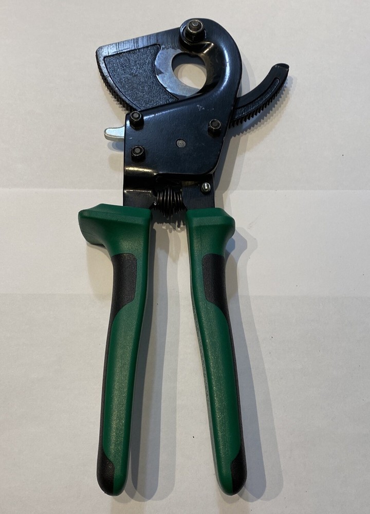Greenlee 45206 Compact Performance Ratchet Cable Cutter, 10-Inch
