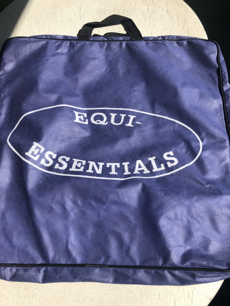Equi-Essentials 600D Turnout, 75"