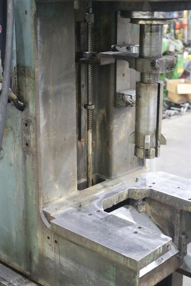 10 TON DENISON HYDRAULIC C FRAME PRESS: YODER #69803