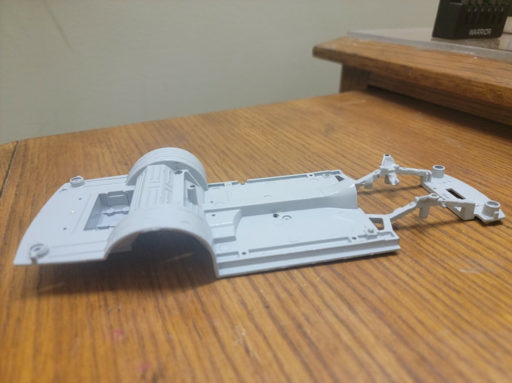 1/24 SILVER DIECAST METAL FRAME CHASIS