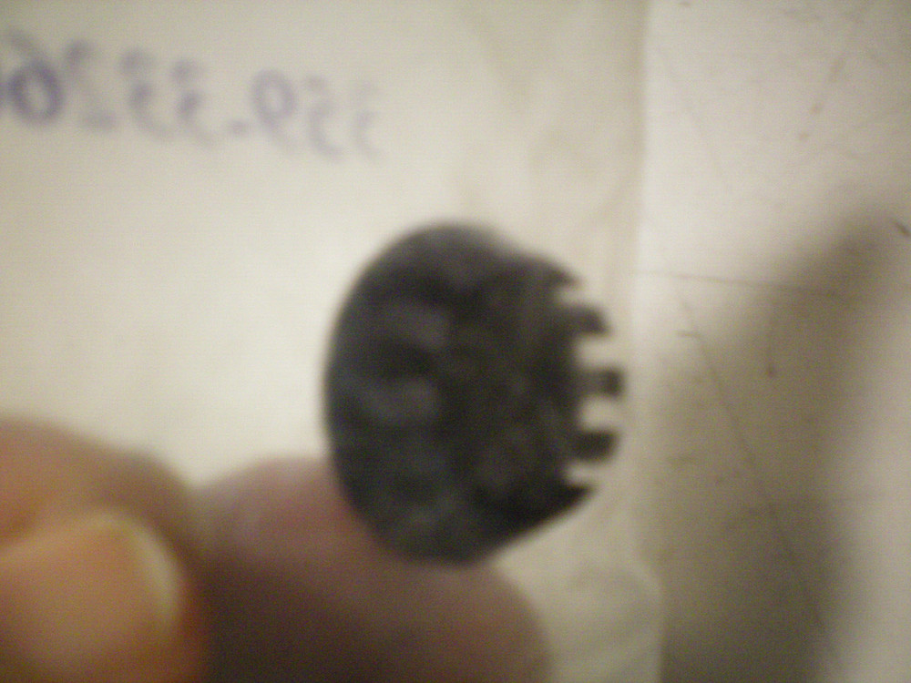 EVINRUDE/JOHNSON/OMC #332606 PLUG , FREE FREIGHT