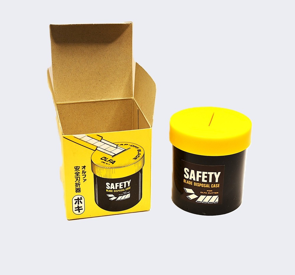 OLFA Disposal Case Safety Snap Container Tool Snapper Knife Box 133K