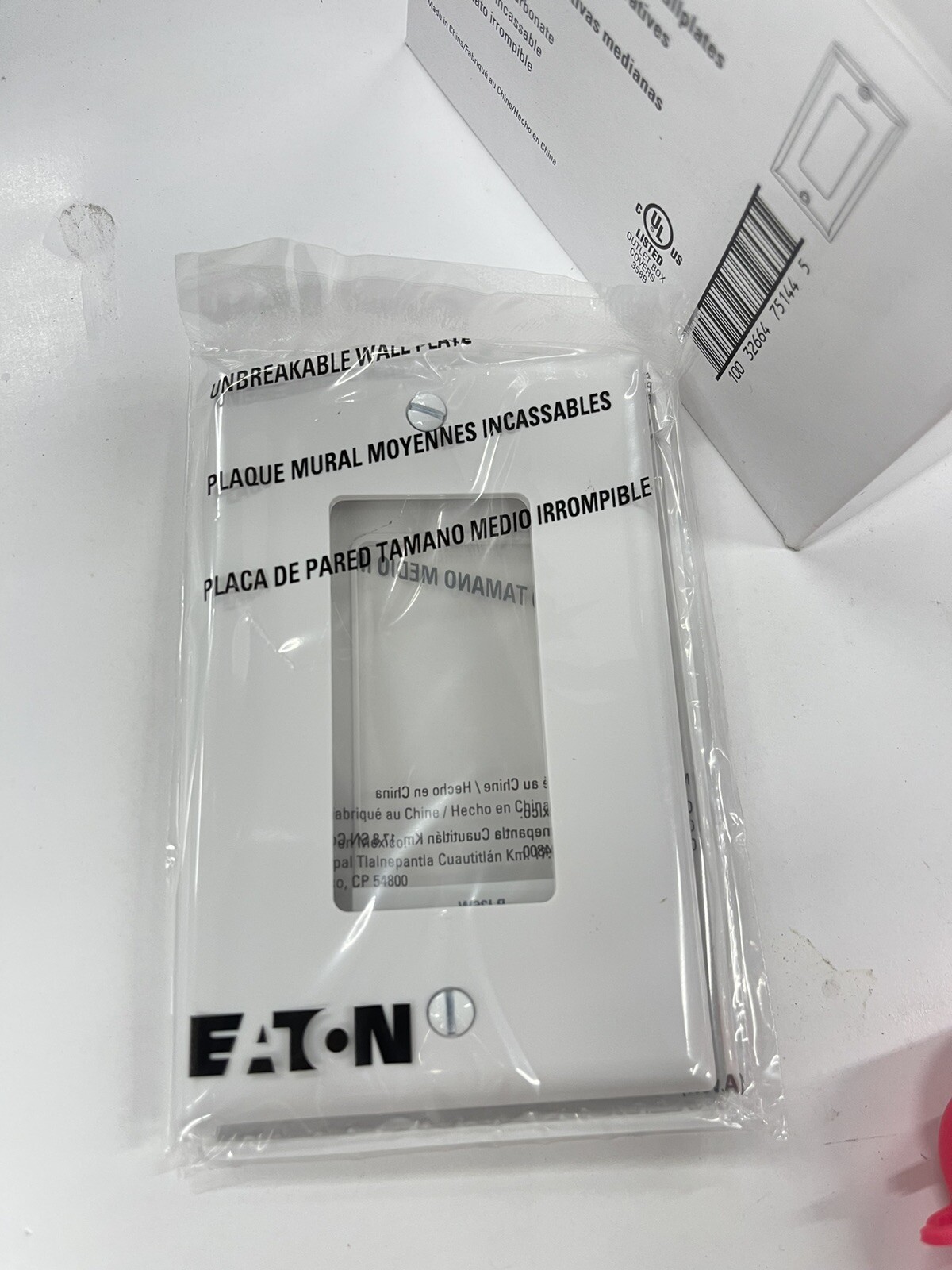 Case of 200 Eaton White 1G UNBREAKABLE Mid-Size Wallplates GFI GFCI Cover PJ26W