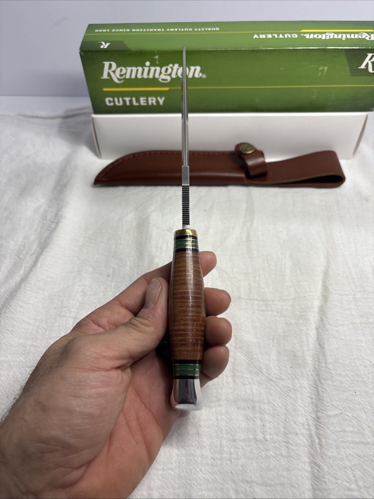Remington Hunting Knife Fixed Blade Stacked Leather Handle Leather Sheath R15722