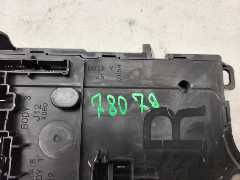 ⭕21-23 Tesla Model 3 Right Low Voltage Controller Electronic Module 1497848-00-E