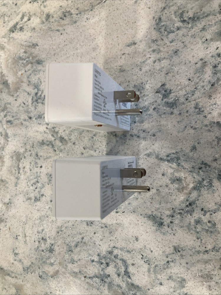 Two (2) WEMO Mini F7C063 WiFi Outlet Plugs