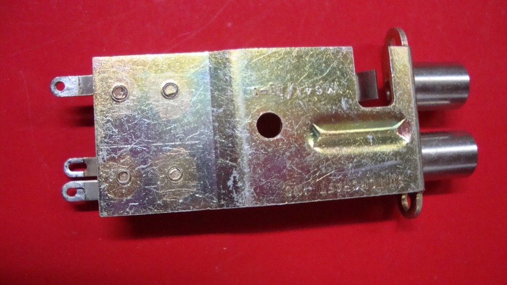 Switchcraft #MT-388 TWO 2-CONDUCTOR JACKS