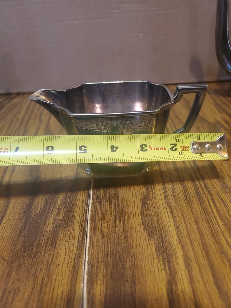 1847 Rogers Bros Tea Set Three-Piece Silver Plate 'Ancestral' Pattern