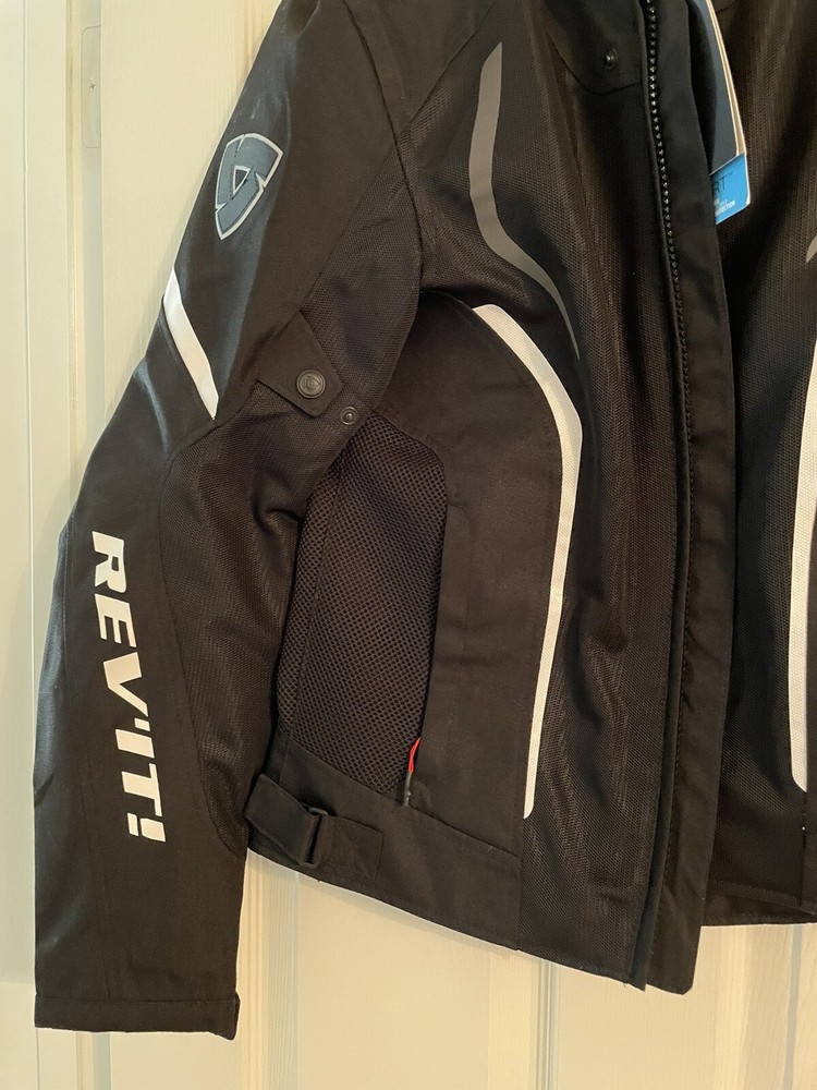 Revit motorcycle jacket
