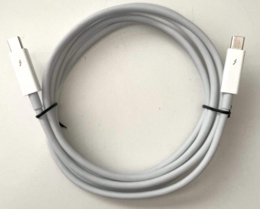 Apple 2m / 6FT Thunderbolt 2 Cable Mini DP, White - A1410, MD861LL/A