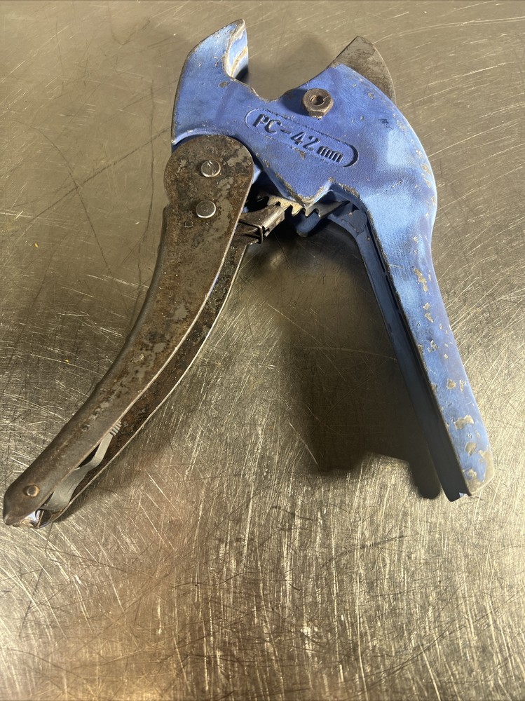 42mm Ratchet Pvc Pipe Cutter