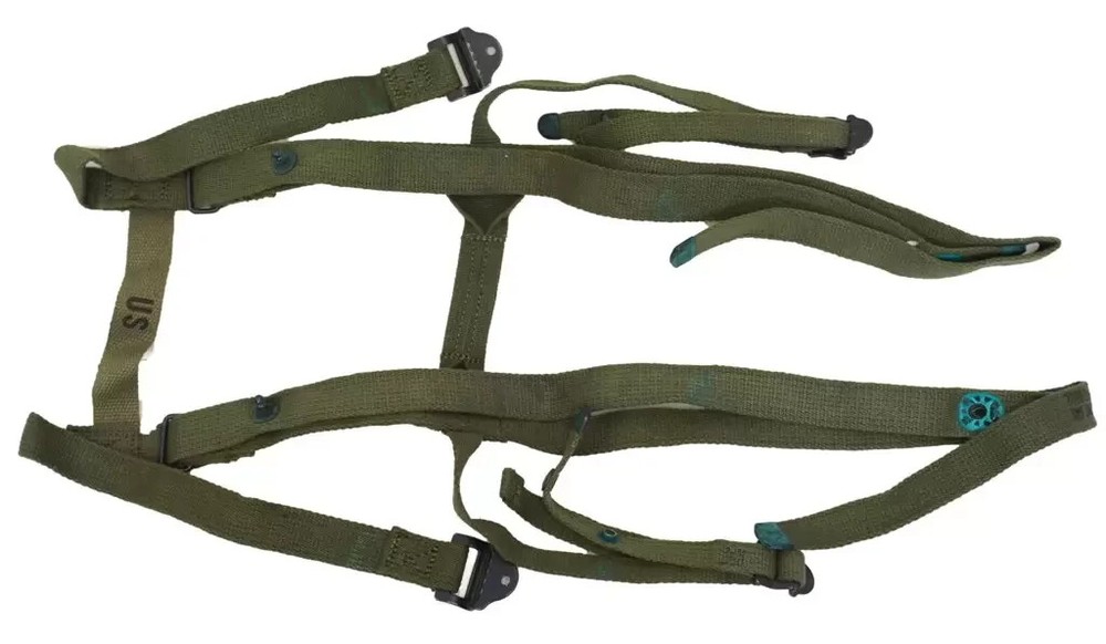 GI Carrying Spaghetti Strap Sleeping Bag Assembly Carrying Strap Used nice
