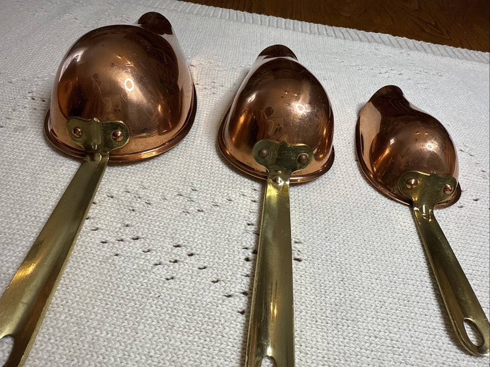 Vintage Copper Measuring Scoops/w Brass Handles