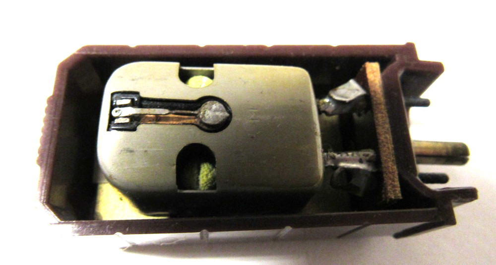 GE Variable Reluctance Cartridge Mono In Brown Headshell