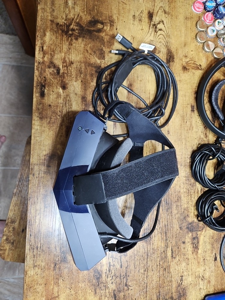 Pimax Vision 8K PLUS VR Headset