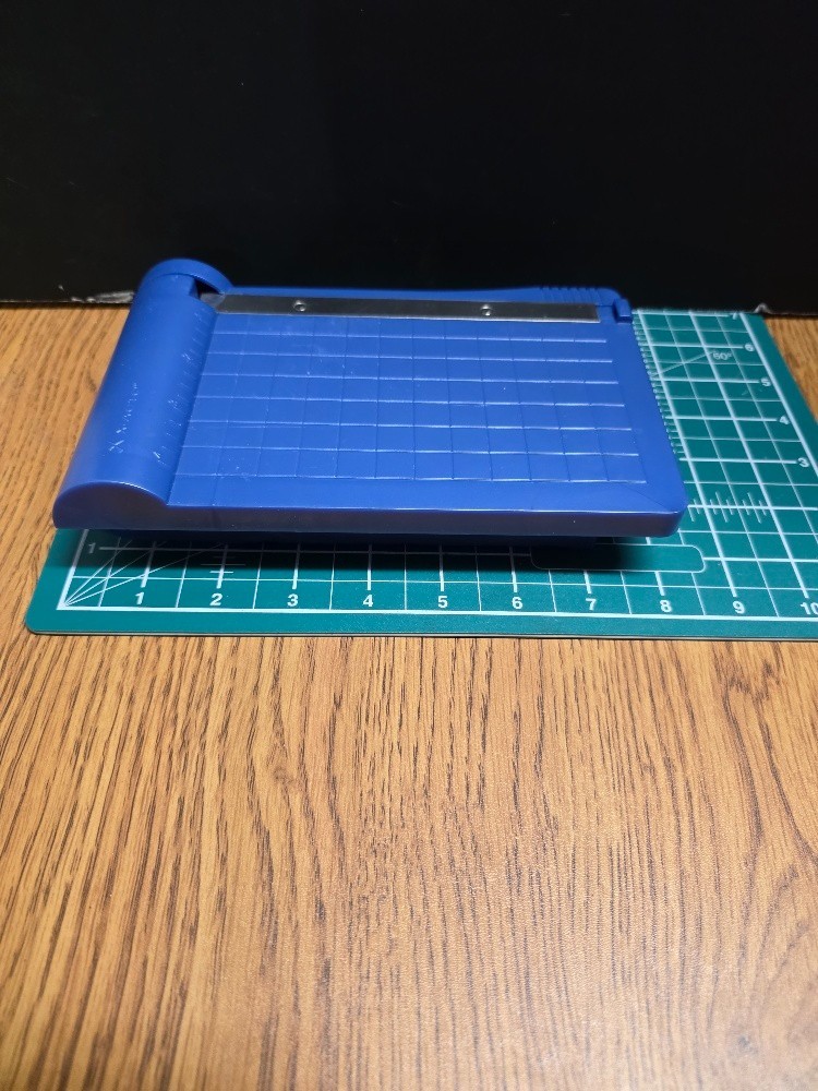 X-acto Paper Cutter/Trimmer - Small Personal Size