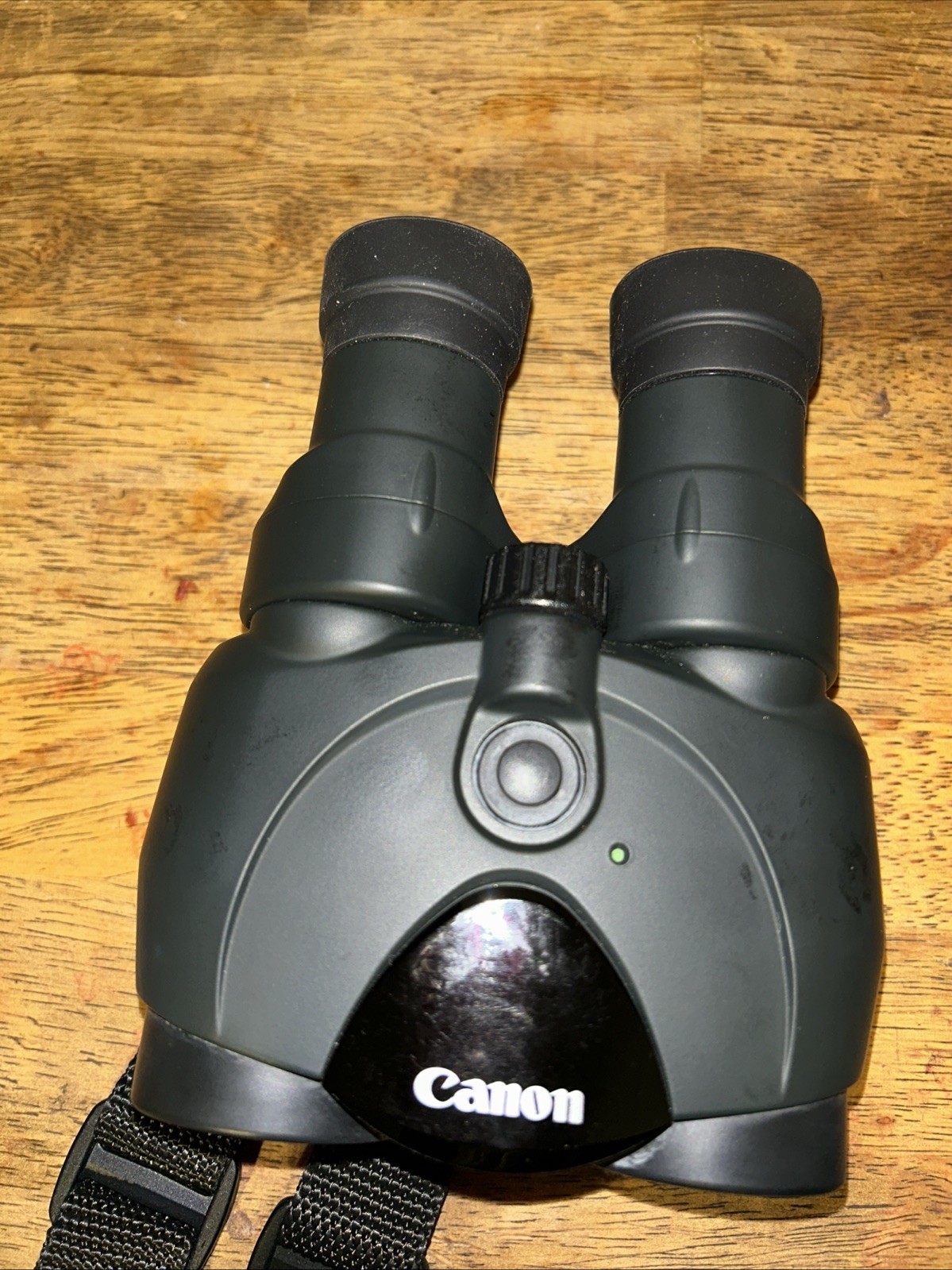 Canon 10x30 IS Binoculars