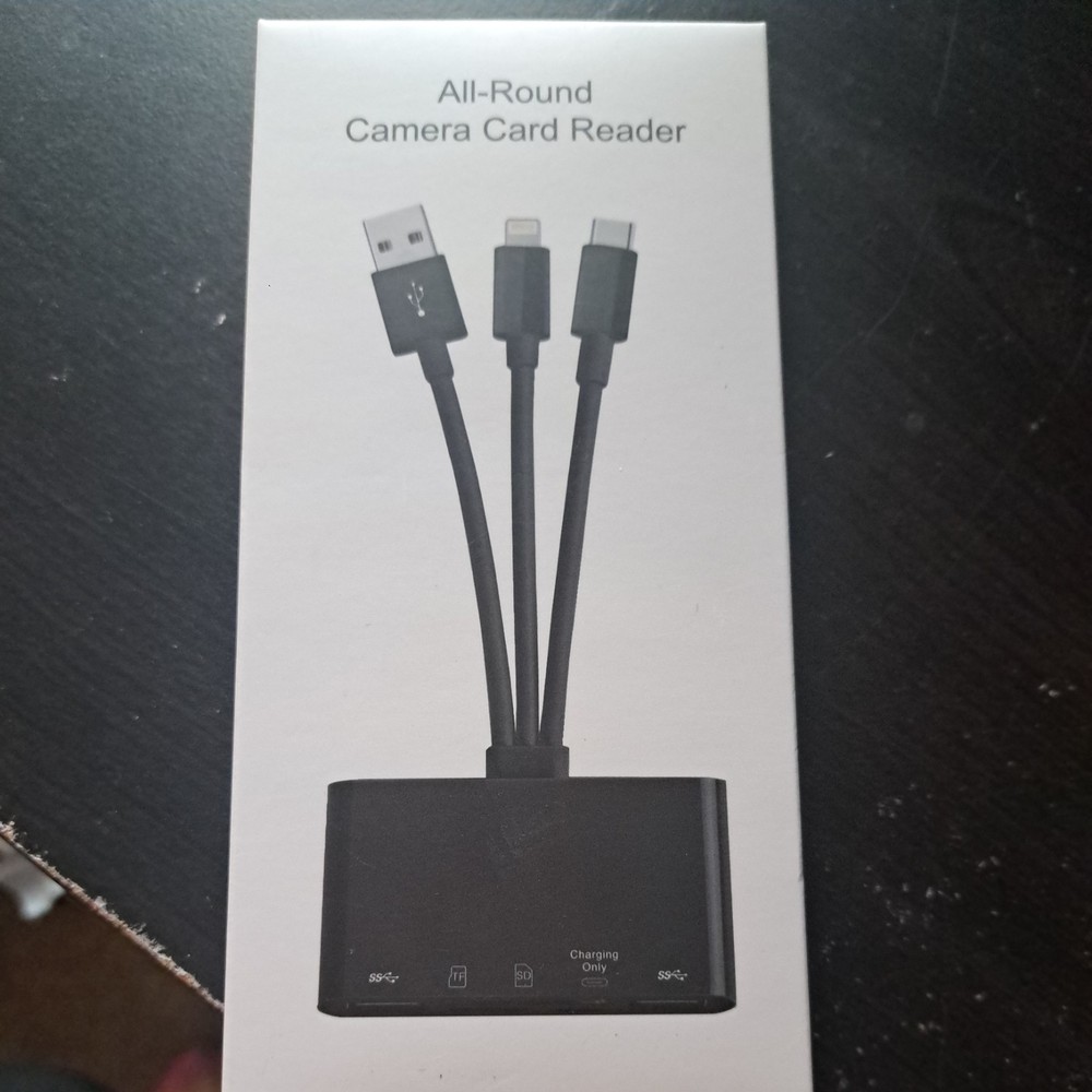 All - Round Camera Card Reader for Phone/Tablet - NIB