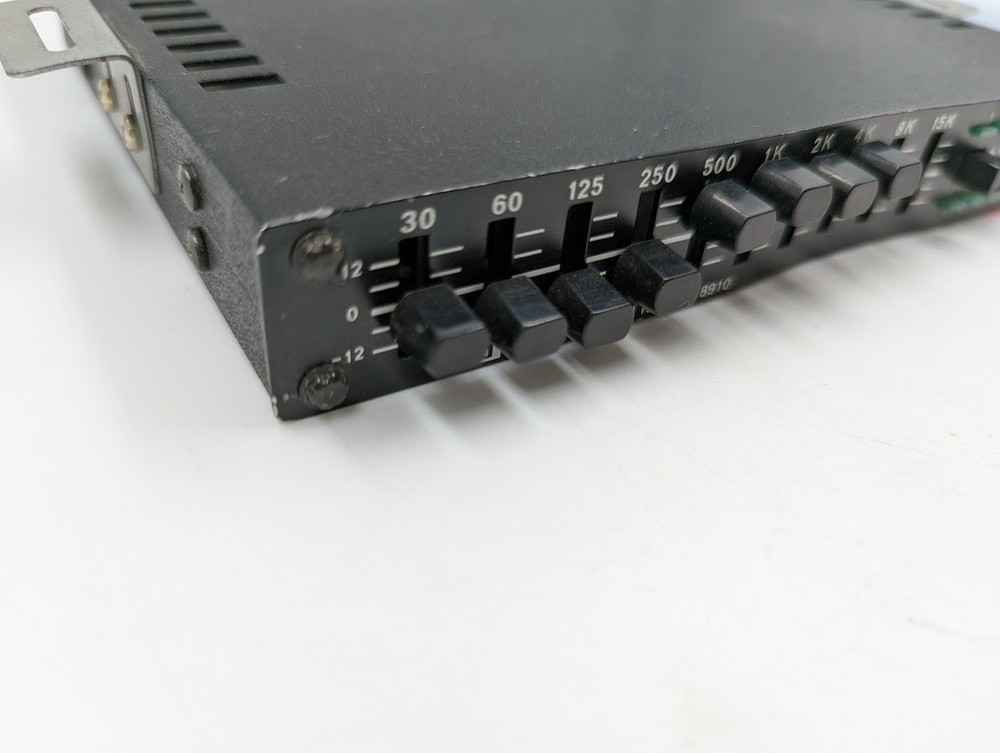 ELTA 8910 Graphic Equalizer - Untested