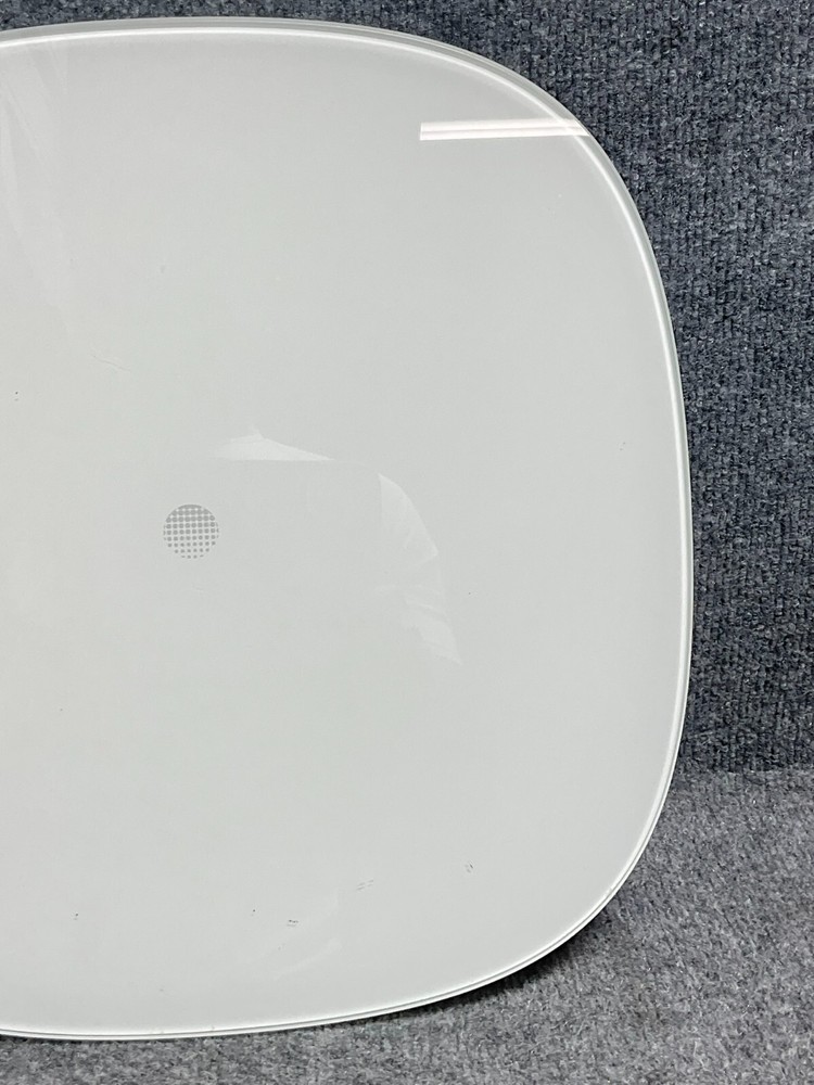 Naked Labs Model 01 3D Body Scanner — Matte White 🪞