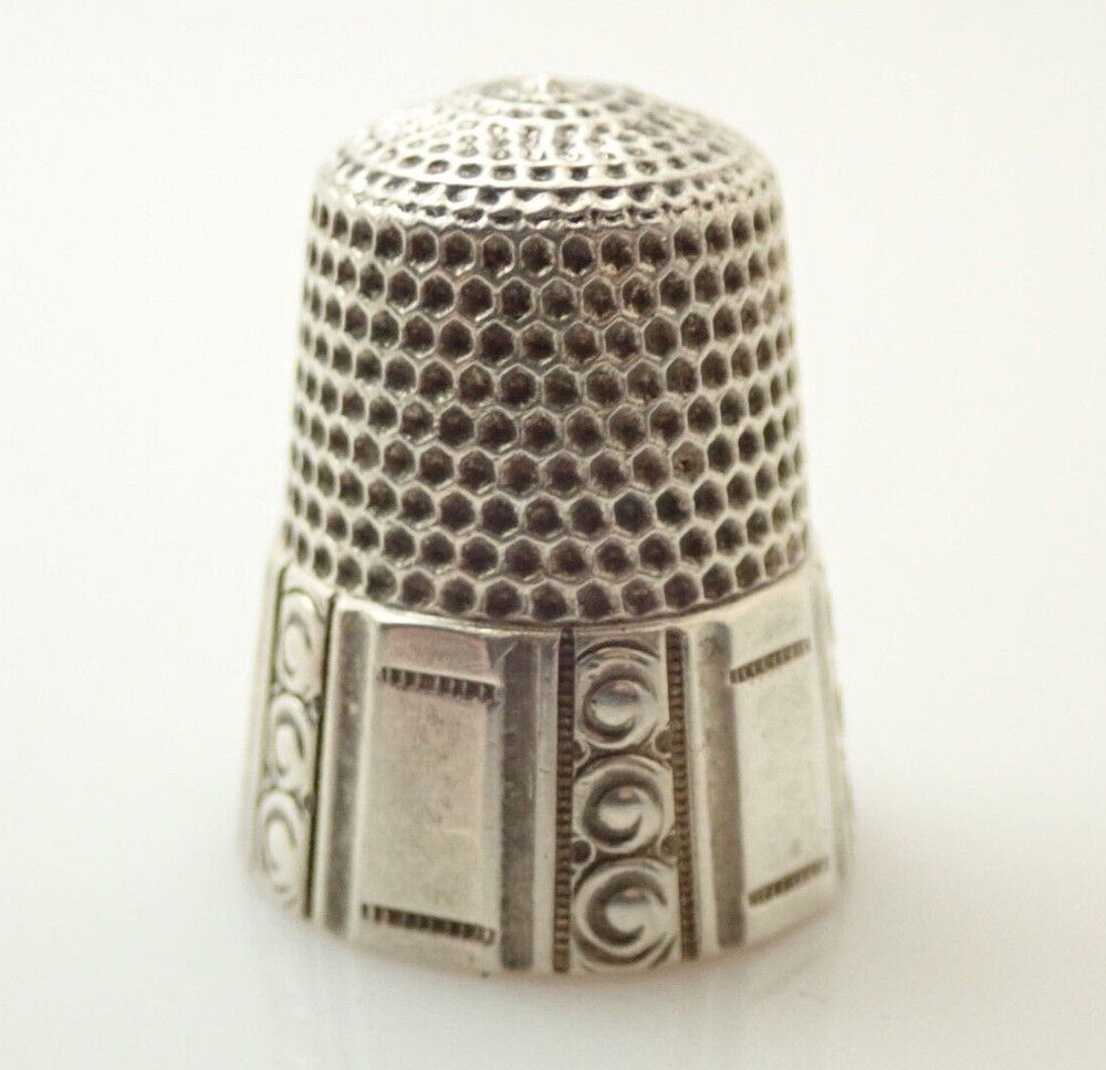 Antique Signed Star Hallmark Sterling Silver Sewing Thimble 10