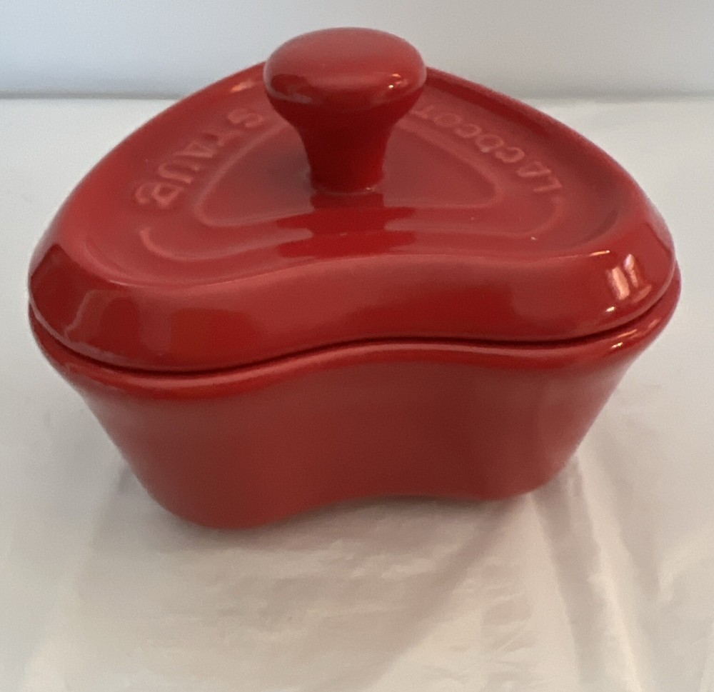 Staub Mini Cocotte Heart Shaped Red Valentines Vitrified Baker