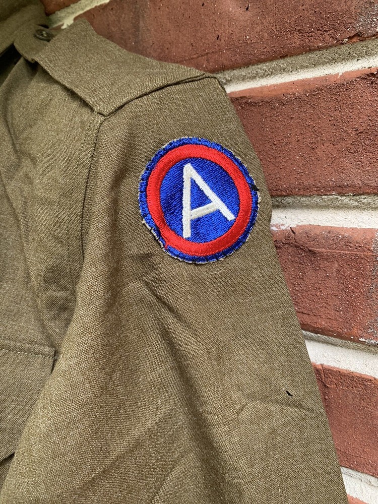 ORIGINAL WWII US ARMY OFFICER Wool Chocolate DRESS SHIRT- Patch - Medium?