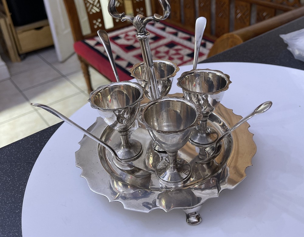 Walker & Hall Silver Plate Breakfast Egg Cup Set - Complete 9 Piece Set